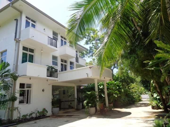 Nooit Gedacht Holiday Resort Unawatuna Exterior foto