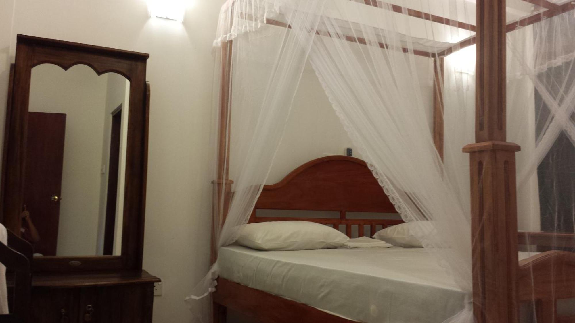Nooit Gedacht Holiday Resort Unawatuna Quarto foto