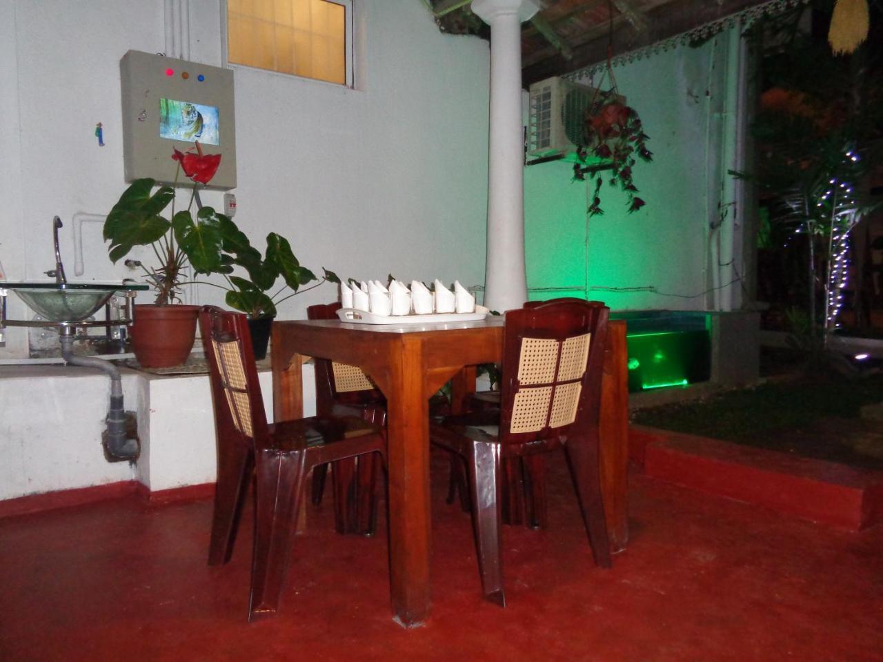 Nooit Gedacht Holiday Resort Unawatuna Exterior foto
